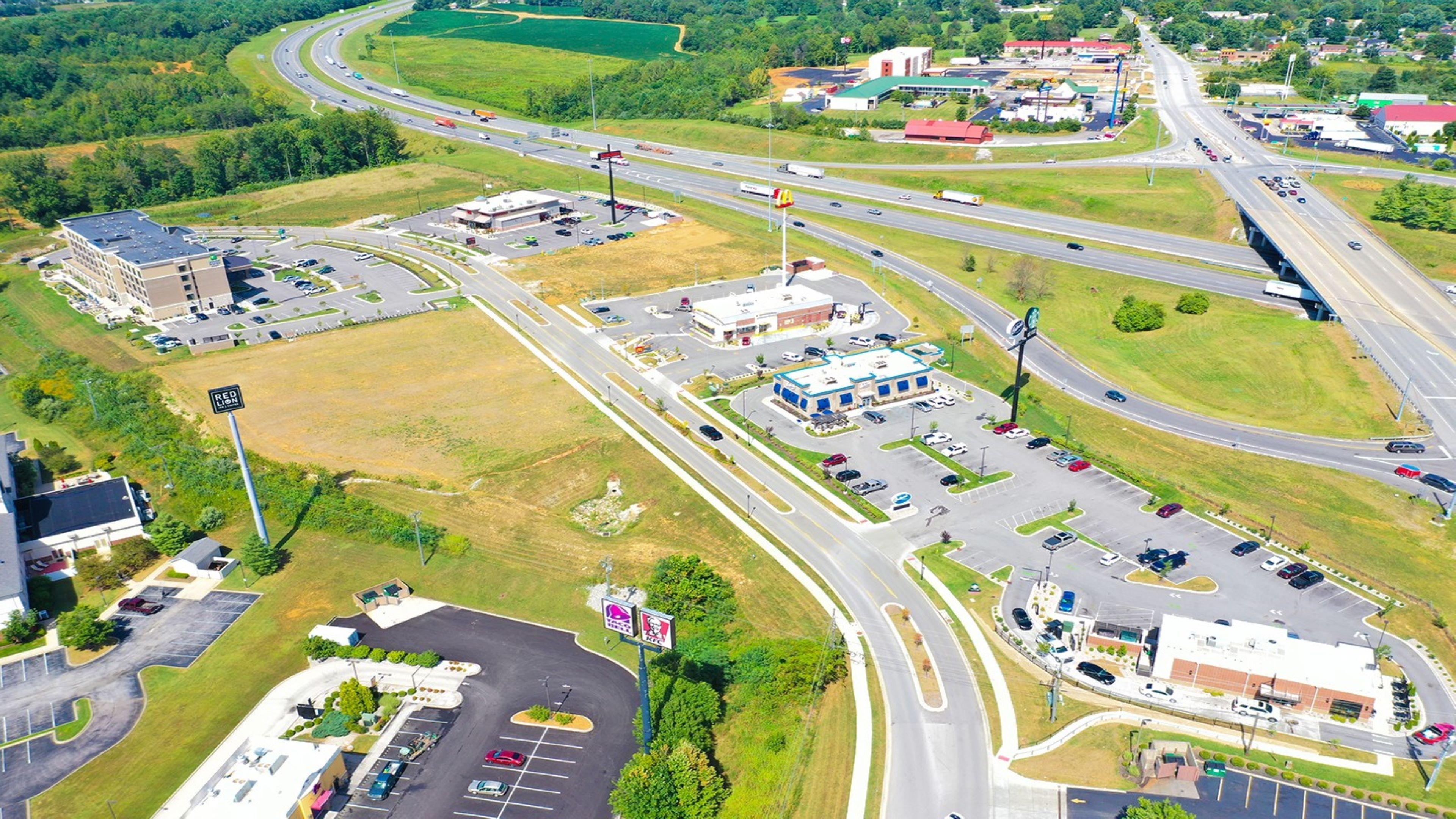 Holiday Inn Express & Suites - Elizabethtown North By Ihg Exterior photo