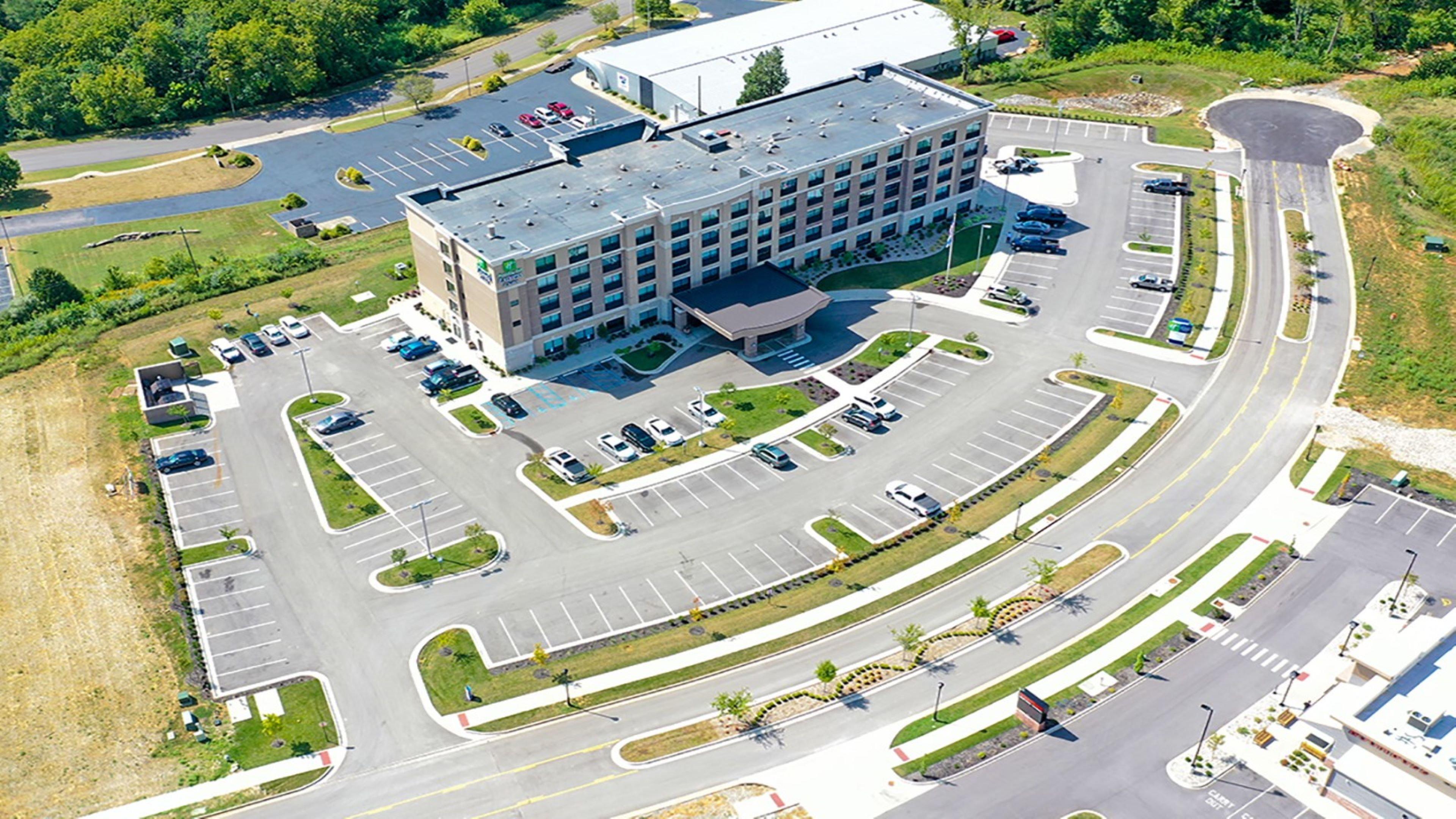 Holiday Inn Express & Suites - Elizabethtown North By Ihg Exterior photo